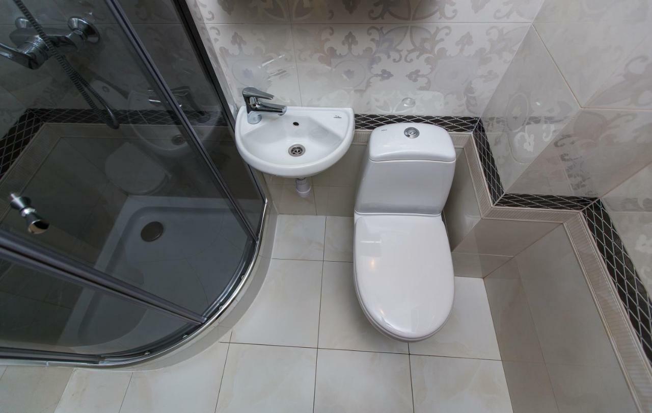 3 Rooms Apartments In The City Centr Lemberg Exterior foto
